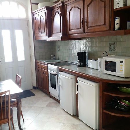 Meuble Tourisme Appartement Marseilles Buitenkant foto